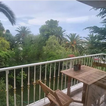 Free Parking! 3 Pieces Calme Proche Port & Centre Apartment *