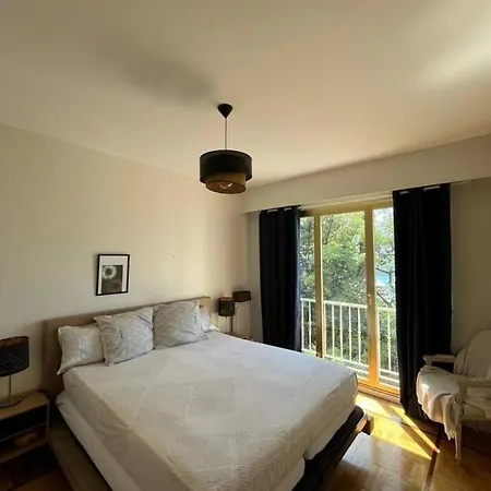 Appartement Free Parking! 3 Pieces Calme Proche Port & Centre *